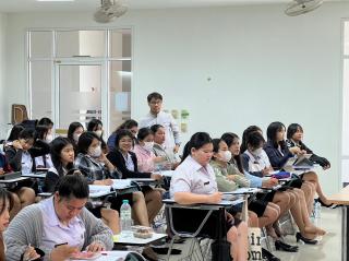 6. โครงการพัฒนาทักษะด้านภาษาอังกฤษ สำหรับนักศึกษาครู ชั้นปีที่ 3